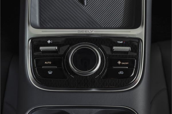 GEELY Starray EM-i 1.5 Launch Edition PHEV | S/K-Panodak | 360 Camera | NAV+App. Connect | V2L | Warmtepomp | HUD | Stoelverwarming & verkoeling | Memory | Elek. klep | Flyme | LM 19" | 8607