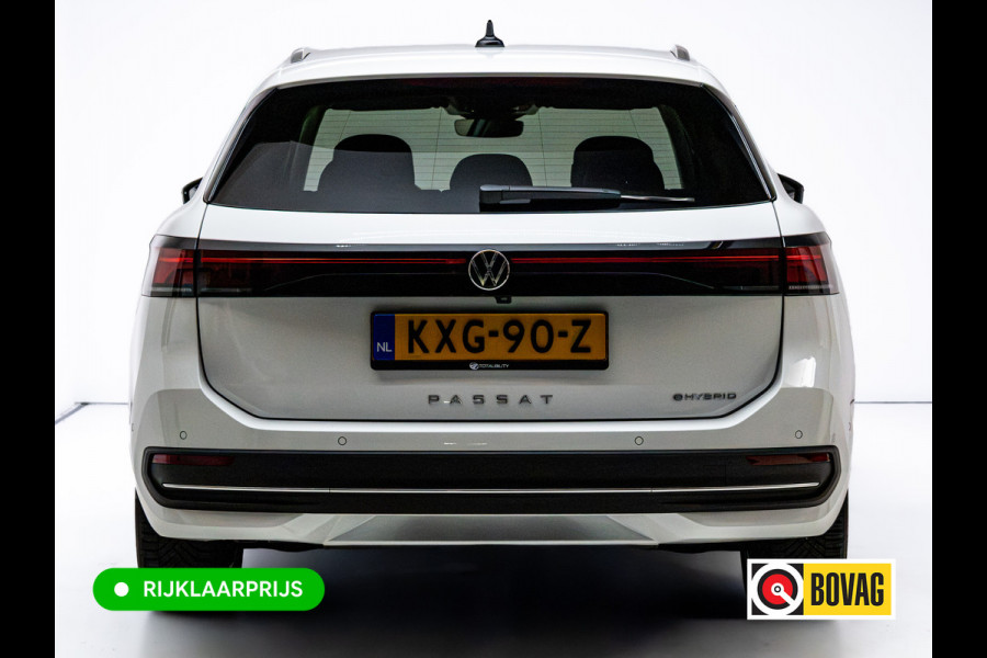 Volkswagen Passat Variant 1.5 eHybrid Business Comfort Elec. Trekhaak| Led | Ergo Active Stoelen met geheugen | Stoelverw. | Adap onderstel | Adap Stuurverw, Navigaie, App. connect, Sfeerverlichting Rijklaarprijs!