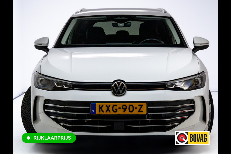 Volkswagen Passat Variant 1.5 eHybrid Business Comfort Elec. Trekhaak| Led | Ergo Active Stoelen met geheugen | Stoelverw. | Adap onderstel | Adap Stuurverw, Navigaie, App. connect, Sfeerverlichting Rijklaarprijs!