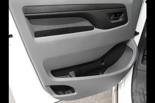 Opel Vivaro Combi 1.5 CDTI L2H1 9persoons PERSONENBUS Prijs incl. BTW/BPM Cruise Control  Parkeersensoren Achter  Bluetooth Airco Voor en Achter  Schuifdeur Rechts en Links