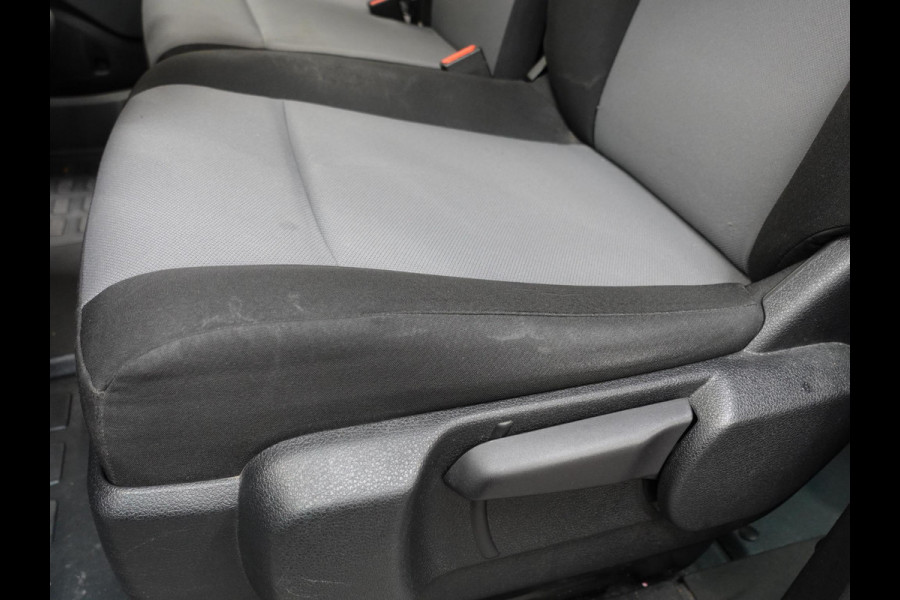 Opel Vivaro Combi 1.5 CDTI L2H1 9persoons PERSONENBUS Prijs incl. BTW/BPM Cruise Control  Parkeersensoren Achter  Bluetooth Airco Voor en Achter  Schuifdeur Rechts en Links