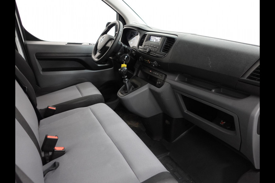 Opel Vivaro Combi 1.5 CDTI L2H1 9persoons PERSONENBUS Prijs incl. BTW/BPM Cruise Control  Parkeersensoren Achter  Bluetooth Airco Voor en Achter  Schuifdeur Rechts en Links