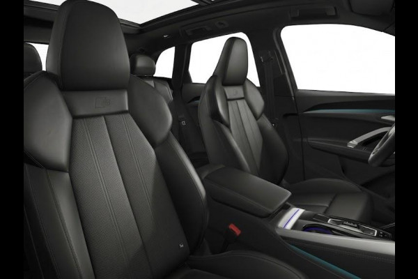 Audi Q5 S edition Competition e-hybrid 367 PK | Panorama-glasdak | MMI experience plus met B&O | Trekhaak, elektr. wegklapbaar | MMI bijrijdersdisplay |