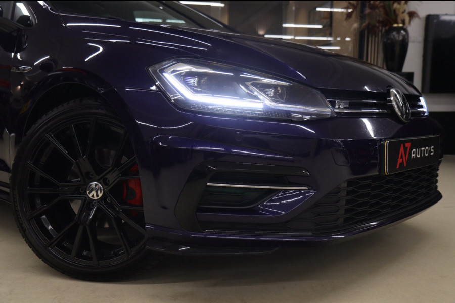 Volkswagen Golf 1.5 TSI Highline Business R Pano/Carplay/Cam/Navi/Vol