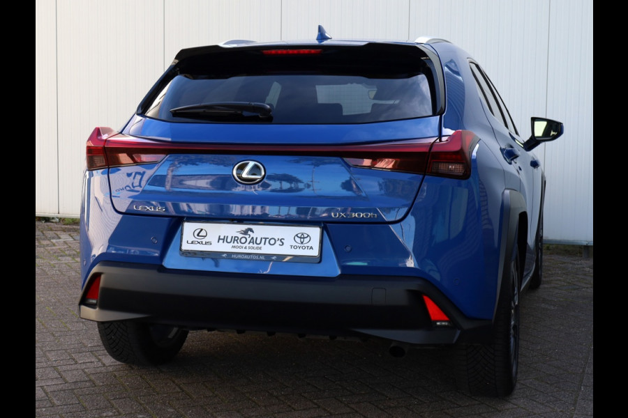 Lexus UX 300h Luxury Line | Leder | Premium Navi | El Achterklep