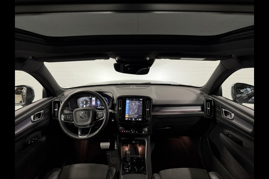 Volvo XC40 1.5 T5 Recharge R-Design Open dak | Stuur-/stoelverwarming | Harman/Kardon | Cruise-/climate control | Achteruitrij camera | Carplay