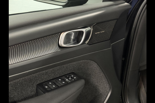 Volvo XC40 1.5 T5 Recharge R-Design Open dak | Stuur-/stoelverwarming | Harman/Kardon | Cruise-/climate control | Achteruitrij camera | Carplay