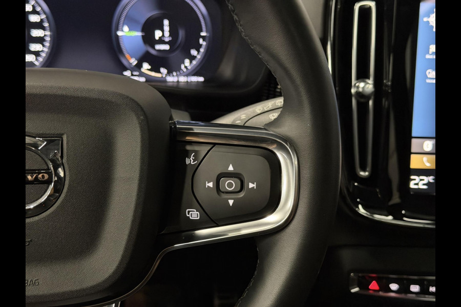 Volvo XC40 1.5 T5 Recharge R-Design Open dak | Stuur-/stoelverwarming | Harman/Kardon | Cruise-/climate control | Achteruitrij camera | Carplay