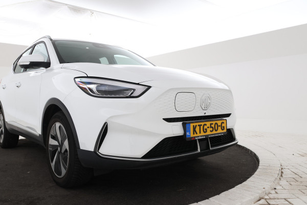MG Mg zs ev EV Long Range Luxury 70 kWh Panorama, 360 camera, Apple carplay!