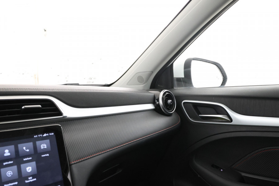 MG Mg zs ev EV Long Range Luxury 70 kWh Panorama, 360 camera, Apple carplay!