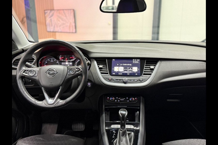 Opel Grandland X 1.2 Turbo Business Executive Aut.|Trekhaak|NAP| Navi | Camera | Blindspot | Stuur- & Stoelverwarming|Cruise