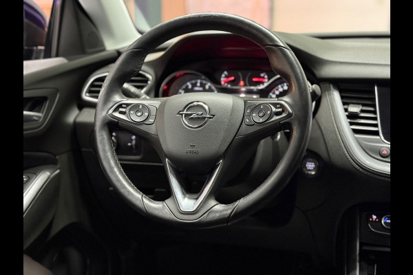 Opel Grandland X 1.2 Turbo Business Executive Aut.|Trekhaak|NAP| Navi | Camera | Blindspot | Stuur- & Stoelverwarming|Cruise
