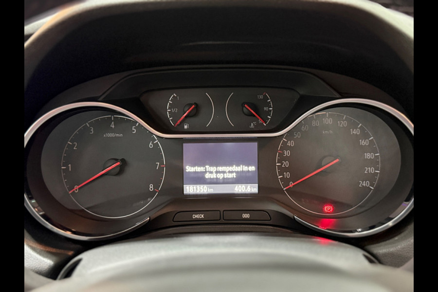 Opel Grandland X 1.2 Turbo Business Executive Aut.|Trekhaak|NAP| Navi | Camera | Blindspot | Stuur- & Stoelverwarming|Cruise