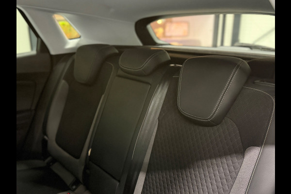 Opel Grandland X 1.2 Turbo Business Executive Aut.|Trekhaak|NAP| Navi | Camera | Blindspot | Stuur- & Stoelverwarming|Cruise