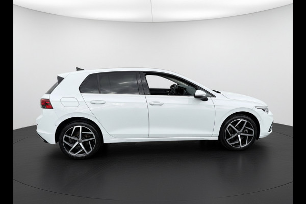 Volkswagen Golf 204PK 1.4TSI HYBRID DSG STYLE NAVI/CARPLAY/STOELVERWARMING