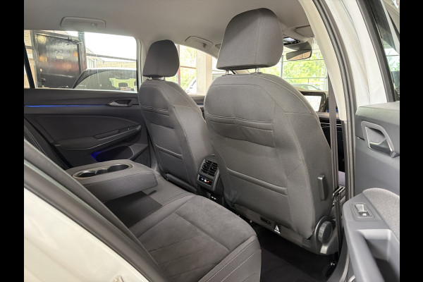 Volkswagen Golf 204PK 1.4TSI HYBRID DSG STYLE NAVI/CARPLAY/STOELVERWARMING