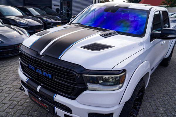 Dodge Ram 1500 5.7 V8 4x4 Crew Cab Longhorn Laramie | Stoelkoeling/verwarming | Panorama | Luchtvering | 360cam | Treeplank | LPG