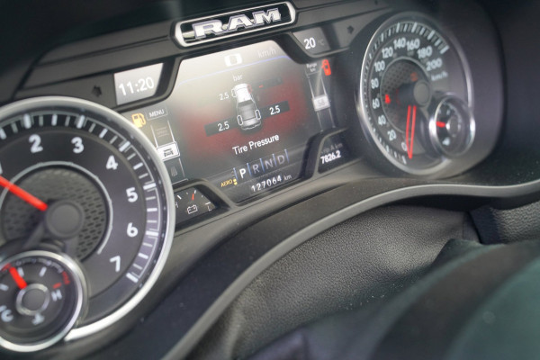 Dodge Ram 1500 5.7 V8 4x4 Crew Cab Longhorn Laramie | Stoelkoeling/verwarming | Panorama | Luchtvering | 360cam | Treeplank | LPG