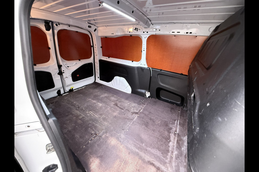 Opel Combo 1.5D L2H1 Edition Full Option Airco, Navi, Cruise C. 102PK!