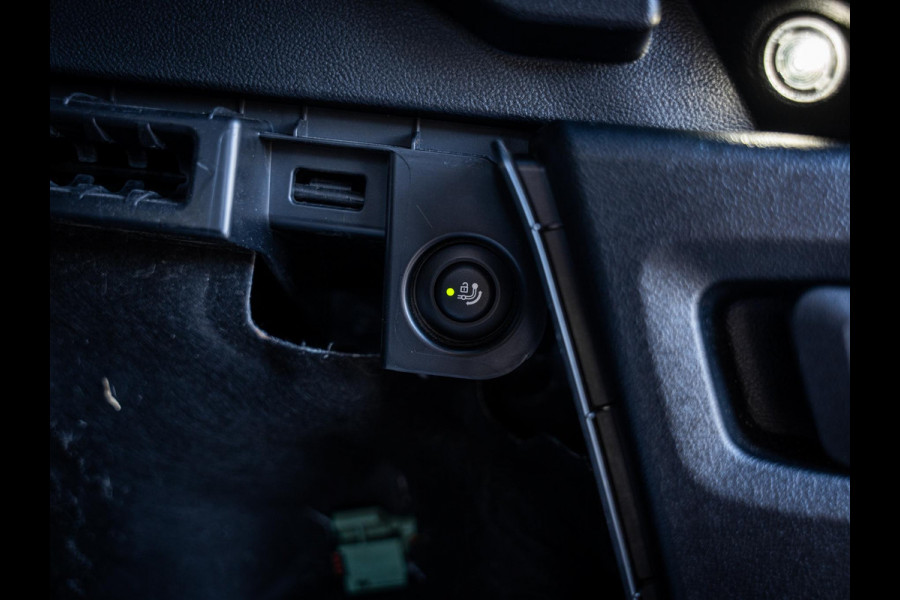 BMW X3 xDrive30e High Executive - M-Sport l Pano l Carplay l Trekhaak