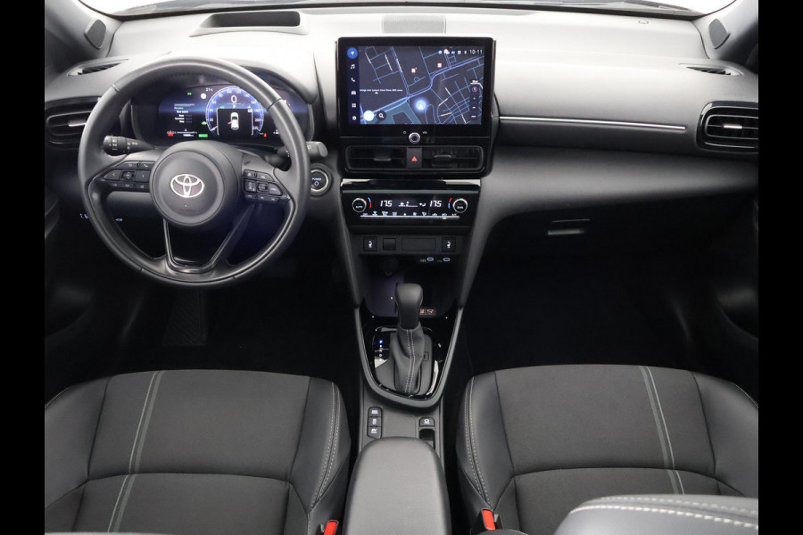 Toyota Yaris Cross 1.5 Hybrid 130 Launch Edition | Stuur- & Stoelverwarming | Panoramadak | Dodehoek detectie | Parkeersensoren | Navigatie | Elektrische kofferbak | HUD |