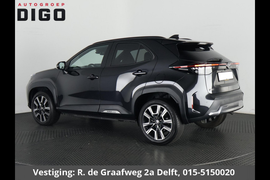 Toyota Yaris Cross 1.5 Hybrid 130 Launch Edition | Stuur- & Stoelverwarming | Panoramadak | Dodehoek detectie | Parkeersensoren | Navigatie | Elektrische kofferbak | HUD |