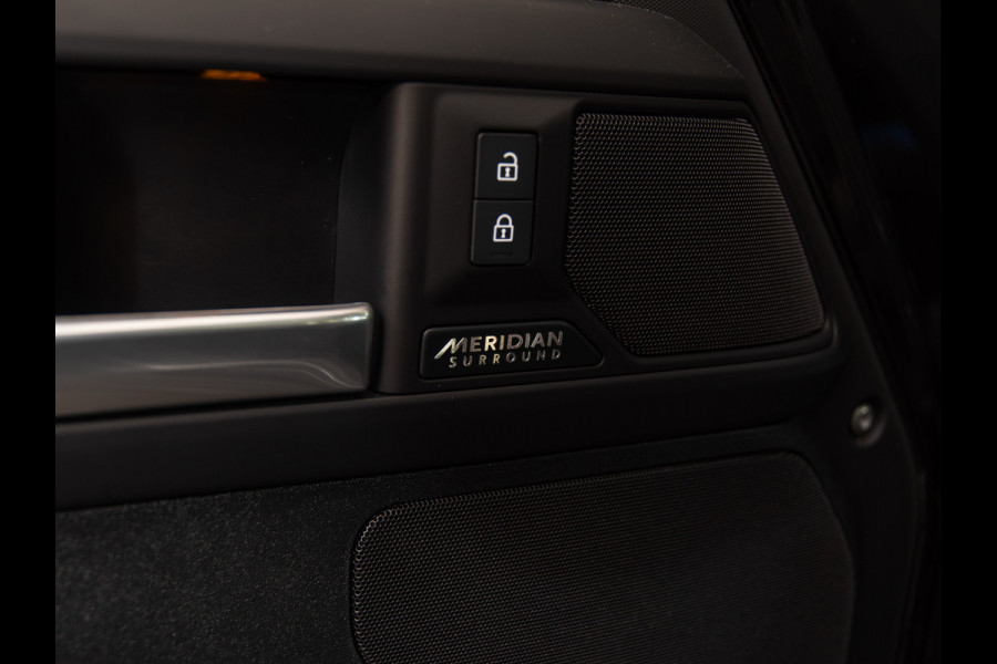 Land Rover Defender 110 2.0 P300e 110 X-Dynamic HSE HERITAGE | PANO | HUD | 22" | MERIDIAN 700W