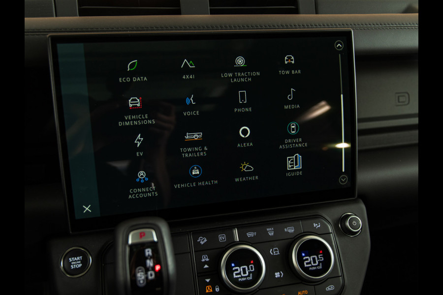 Land Rover Defender 110 2.0 P300e 110 X-Dynamic HSE HERITAGE | PANO | HUD | 22" | MERIDIAN 700W
