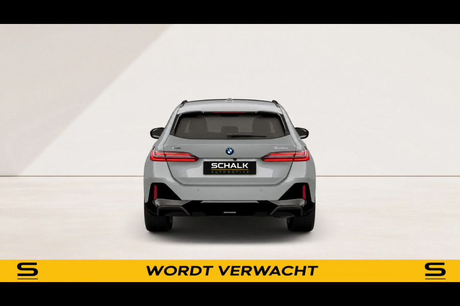 BMW 5 Serie Touring |M-Sport Pro|Pano|B&W|Trekhaak|Fiscaal gunstig