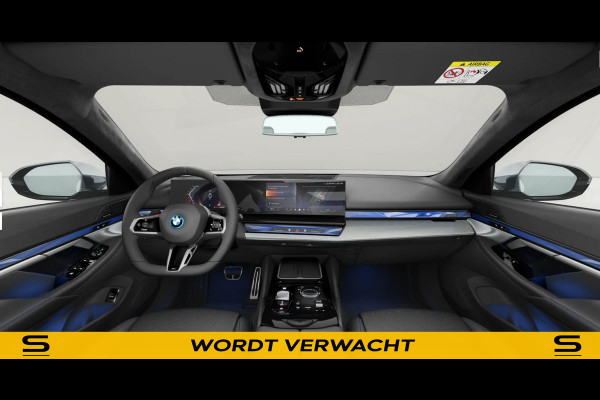 BMW 5 Serie Touring |M-Sport Pro|Pano|B&W|Trekhaak|Fiscaal gunstig