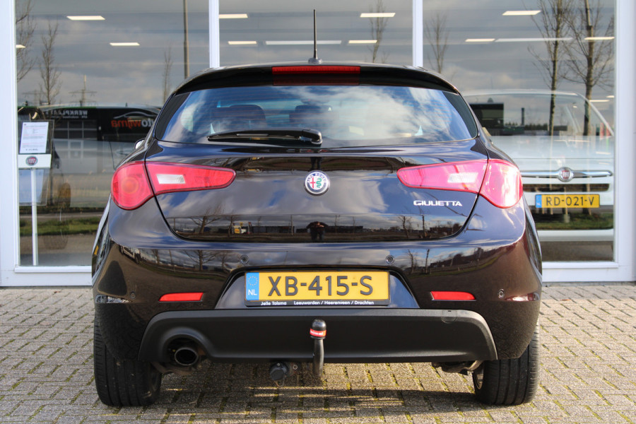 Alfa Romeo Giulietta 1.4 Turbo MultiAir Super 170pk TCT│18'' velgen│Leer│Clima│Cruise│Navi