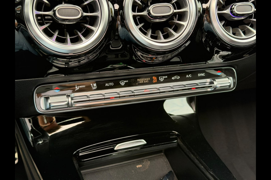Mercedes-Benz CLA-Klasse 200 Business Solution AMG | Magno | Panoramadak | Memory Seats | Multiebeam | Stoelverwarming | Keyless | Apple Carplay | Camera | Midline Sound | Ambiance Verlichting | Adaptive Cruise Control |