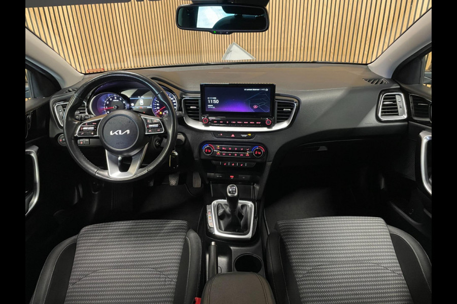 Kia Ceed 1.5 T-GDi DynamicLine|160PK|ANDROID/CARPLAY|CAMERA|CRUISE|CLIMATE|STOEL-,STUURVERW.|LANE-ASSIST|NAVI|INCL.BTW|1e EIG.|
