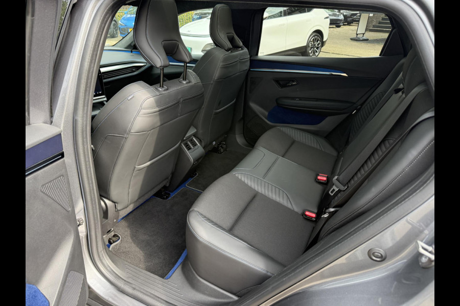Renault Scénic E-Tech EV87 long range esprit Alpine VAN: 40.900,- VOOR: 38.877,- UW HERFSTVOORDEEL: 2.023,- | HARMAN KARDON | PANORAMADAK | ADAPTIVE CRUISE | CAMERA | DODE HOEK DETECTIE