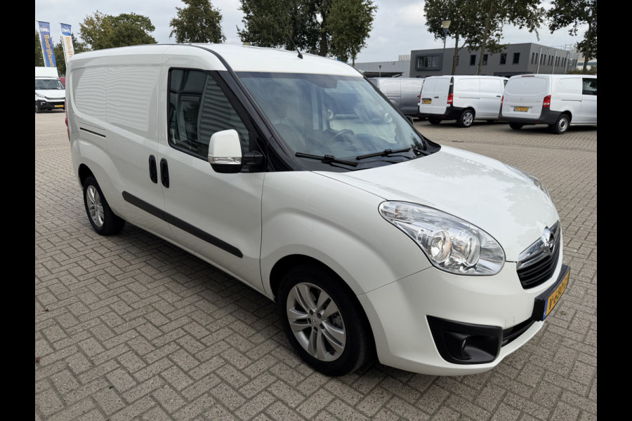 Opel Combo 1.6 CDTi 105pk L2H1 Sport / vaste prijs rijklaar € 8.950 ex btw / euro 6 / bpm vrij / lease vanaf € 151 / airco / cruise control / pdc achter / stoelverwarming / armsteun