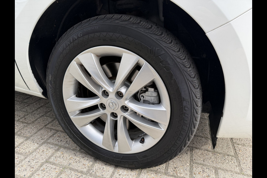 Opel Combo 1.6 CDTi 105pk L2H1 Sport / vaste prijs rijklaar € 8.950 ex btw / euro 6 / bpm vrij / lease vanaf € 151 / airco / cruise control / pdc achter / stoelverwarming / armsteun