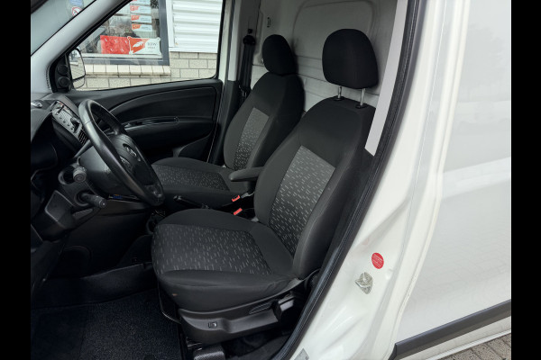 Opel Combo 1.6 CDTi 105pk L2H1 Sport / vaste prijs rijklaar € 8.950 ex btw / euro 6 / bpm vrij / lease vanaf € 151 / airco / cruise control / pdc achter / stoelverwarming / armsteun