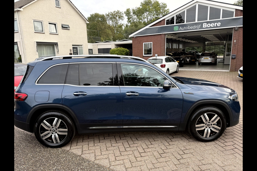 Mercedes-Benz EQB 250 Luxury Line 67 kWh SOH 95.6%,Panoramadak, Camera, Stoelverwarming