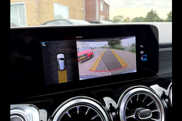 Mercedes-Benz EQB 250 Luxury Line 67 kWh SOH 95.6%,Panoramadak, Camera, Stoelverwarming