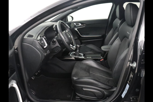 Kia ProCeed 1.0 T-GDI GT-Line | Leder/Alcantara | Stuur/stoel verwarming | Carplay | Virtual Dashboard | Full LED | Camera | Park assist | Climate control |