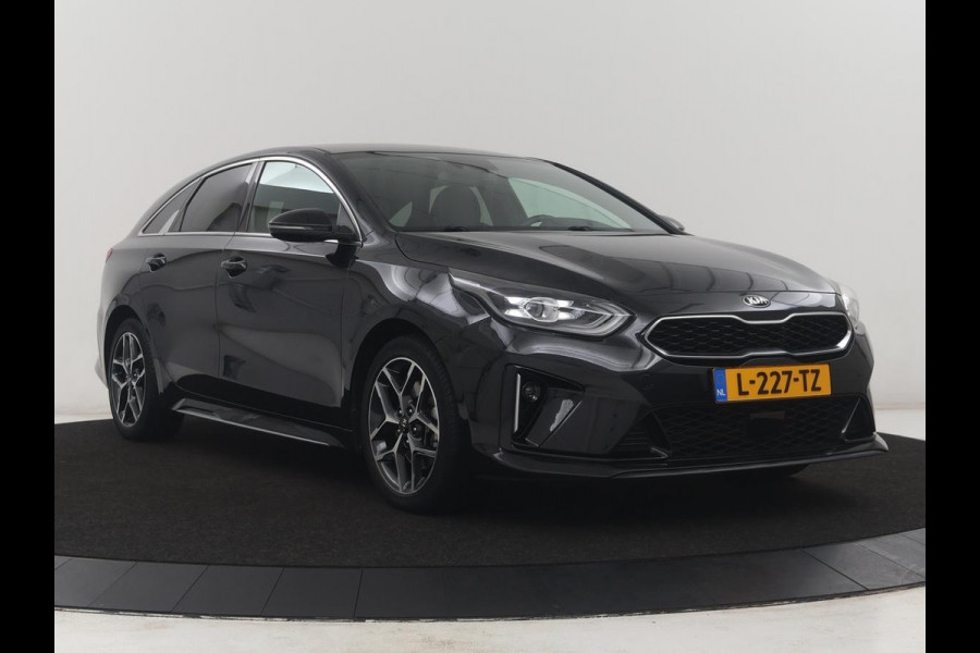 Kia ProCeed 1.0 T-GDI GT-Line | Leder/Alcantara | Stuur/stoel verwarming | Carplay | Virtual Dashboard | Full LED | Camera | Park assist | Climate control |