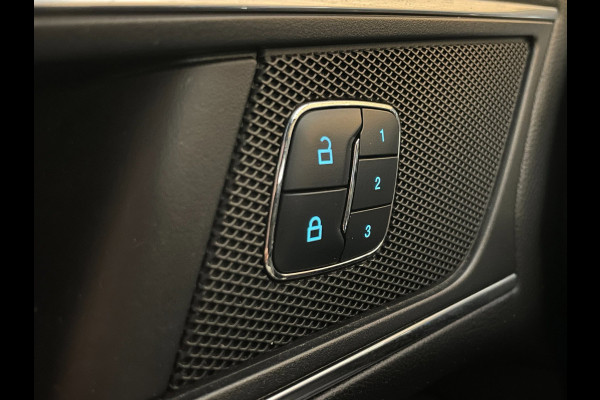 Ford S-Max 1.5 ST-Line 7-PERSOONS|NIEUWE MOTOR|AFN.TREKHAAK|STOEL+STUURVERW|CAMERA|CARPLAY|1/2 LEDER/ALCANTARA|MEMORY|CRUISE+CLIMA