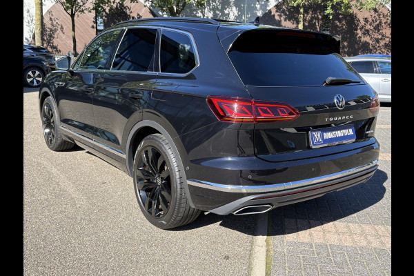 Volkswagen Touareg 3.0 TSI Elegance VAN: 56.900,- VOOR: 52.877,- UW HERFSTVOORDEEL: 4.023,- EURO | LUCHTVERING| ELEK. TREKHAAK| LEDER| PANO | STOELVENTILATIE + MASSAGE| ACHTERBANK VERWARMD| MEMORY STOEL| 360 CAMERA| MEGA VOL!|