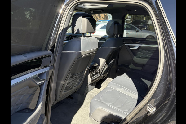 Volkswagen Touareg 3.0 TSI Elegance VAN: 56.900,- VOOR: 52.877,- UW HERFSTVOORDEEL: 4.023,- EURO | LUCHTVERING| ELEK. TREKHAAK| LEDER| PANO | STOELVENTILATIE + MASSAGE| ACHTERBANK VERWARMD| MEMORY STOEL| 360 CAMERA| MEGA VOL!|