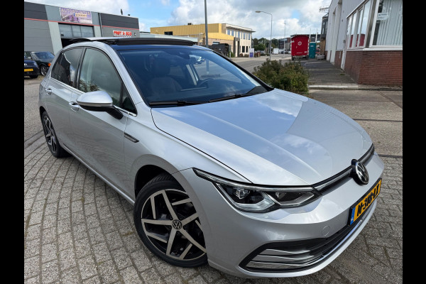 Volkswagen Golf 1.5 eTSI HYBRID R-Line iQ-LED VIRTUAL PANO ACC ALCA SIDE