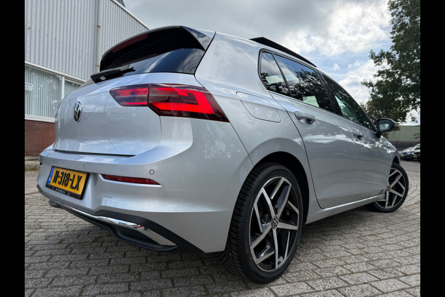 Volkswagen Golf 1.5 eTSI HYBRID R-Line iQ-LED VIRTUAL PANO ACC ALCA SIDE