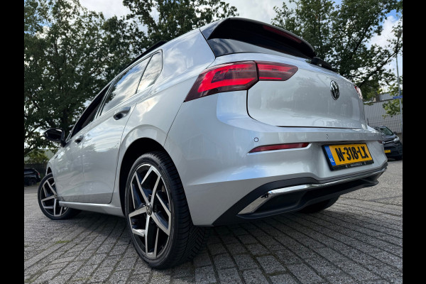 Volkswagen Golf 1.5 eTSI HYBRID R-Line iQ-LED VIRTUAL PANO ACC ALCA SIDE