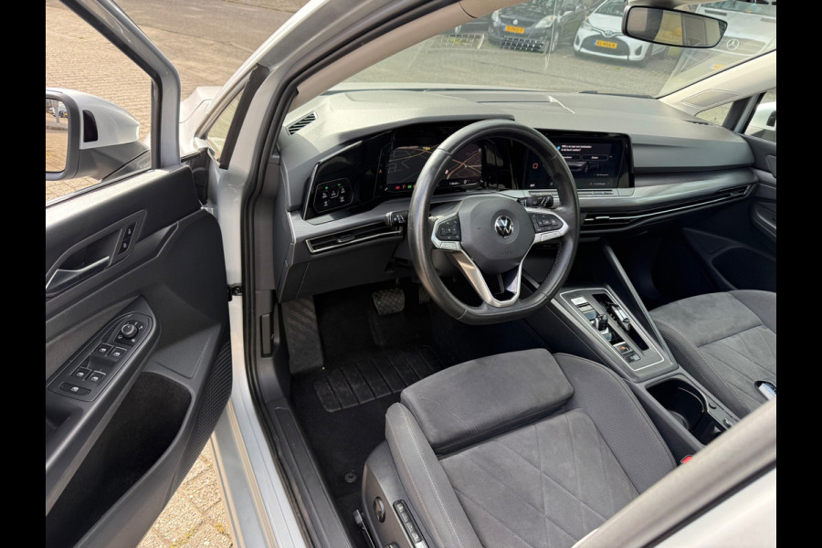 Volkswagen Golf 1.5 eTSI HYBRID R-Line iQ-LED VIRTUAL PANO ACC ALCA SIDE