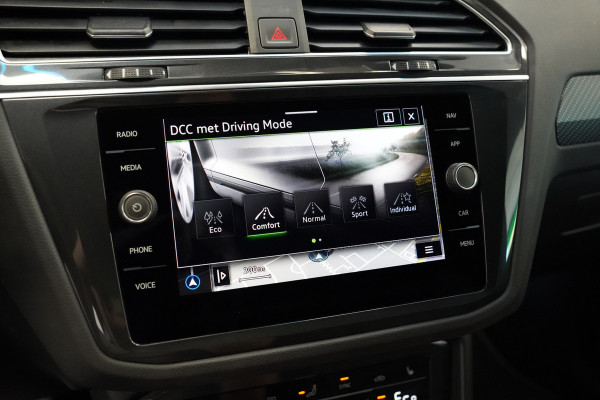 Volkswagen Tiguan 1.4 TSI eHybrid R-Line Business ACC Pano Elec. achterklep Privacy Glass 24 Maanden garantie* (Vraag naar de voorwaarden)