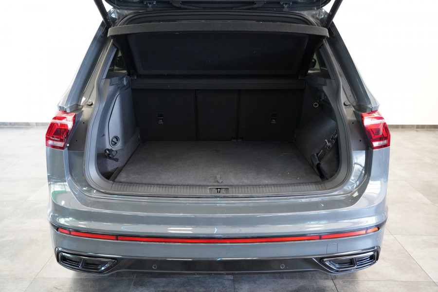 Volkswagen Tiguan 1.4 TSI eHybrid R-Line Business ACC Pano Elec. achterklep Privacy Glass 24 Maanden garantie* (Vraag naar de voorwaarden)